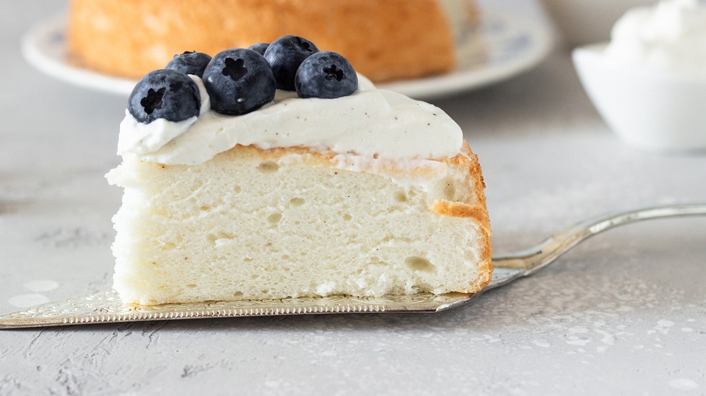 Common Baking Mistakes That Ruin Cakes (And How to Fix Them)